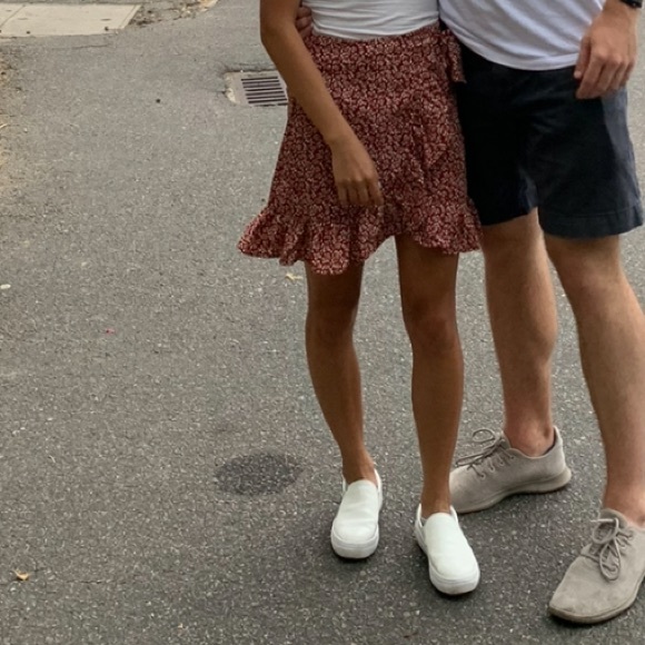 xs burnt red and white skirt - Picture 2 of 4